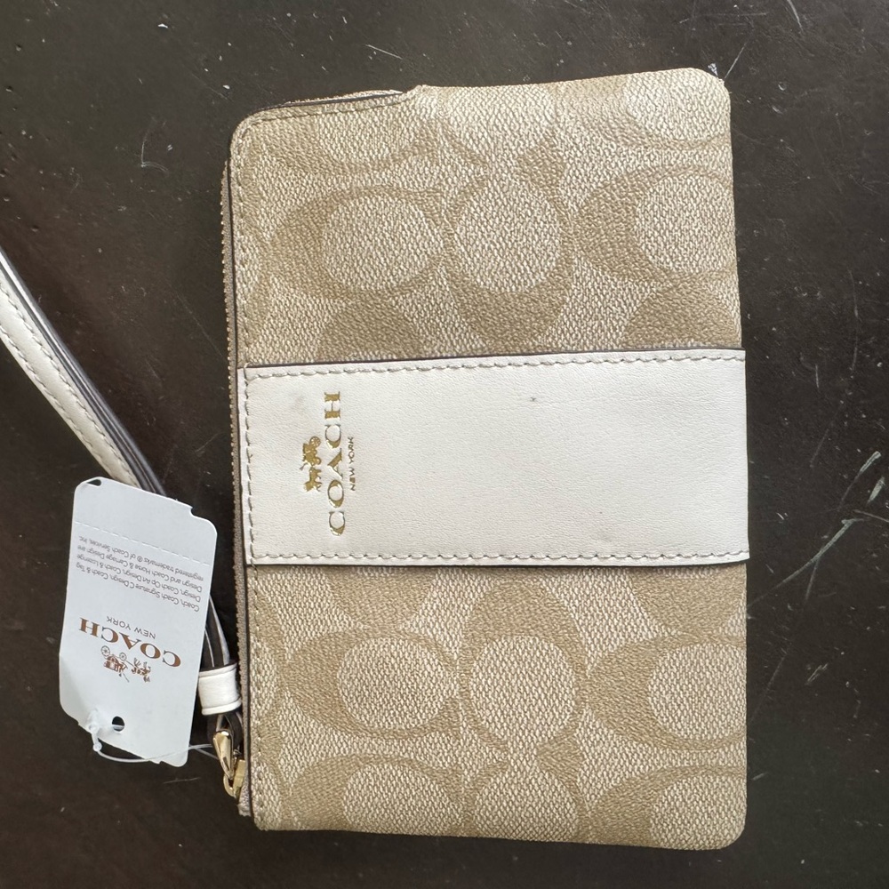 Coach Tan and Cream Signature Wristlet. Brand New never used